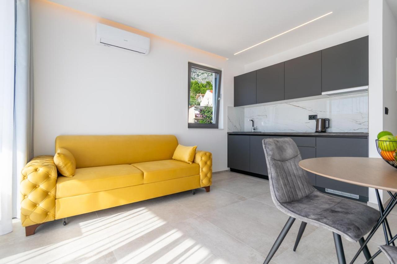 Apartmani Pino Baška Voda Exterior foto