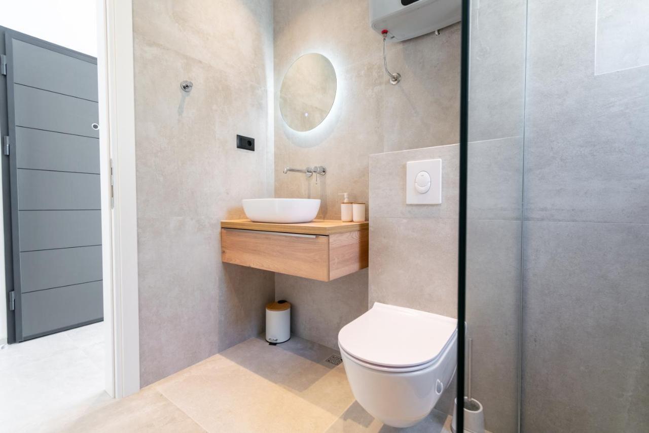 Apartmani Pino Baška Voda Exterior foto